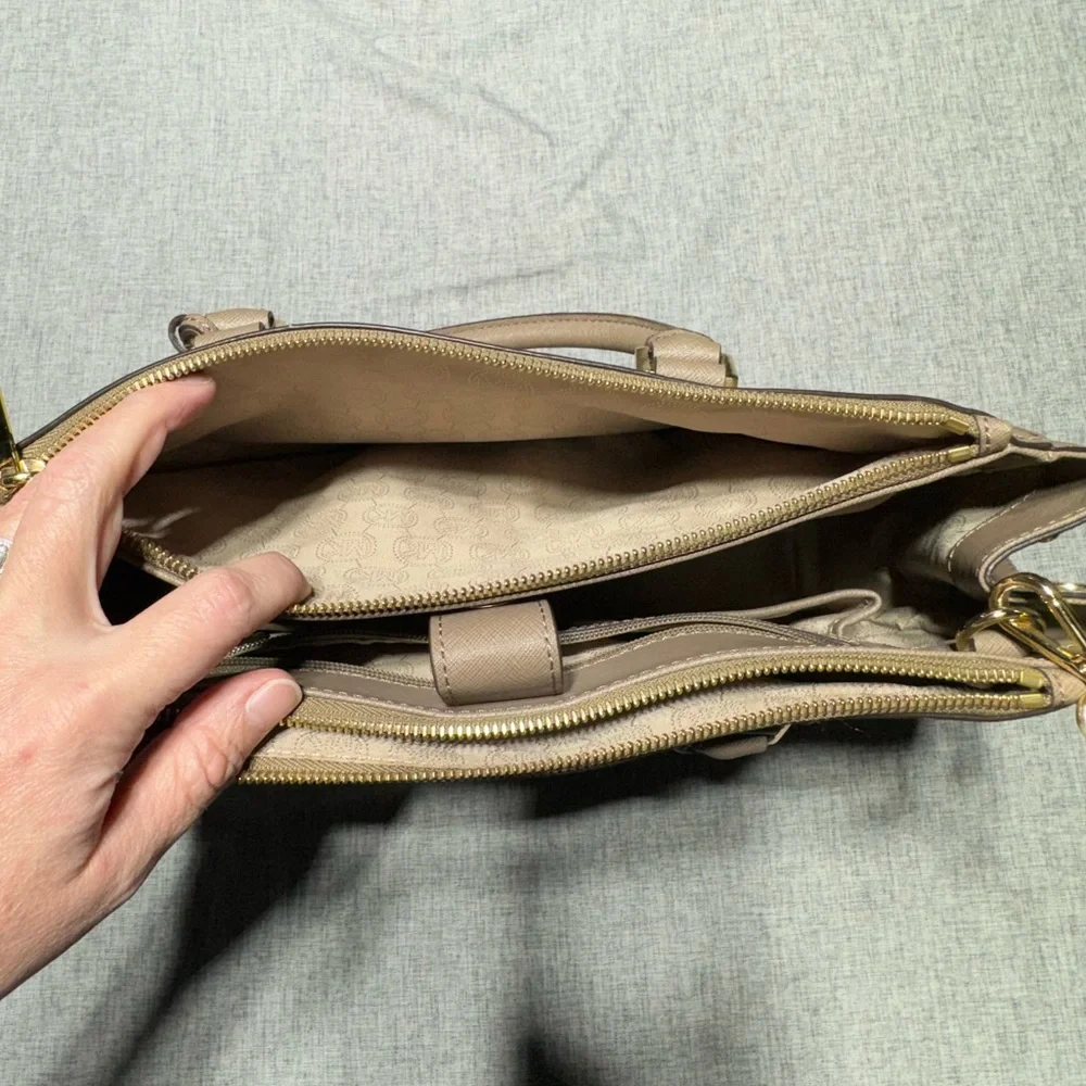 Michael Kors Sutton Leather Top Handle Purse - Picture 9 of 10